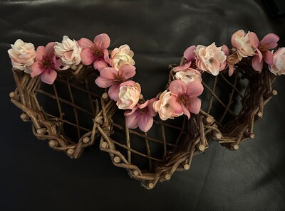 Valentine's decor triple heart shaped basket - image1